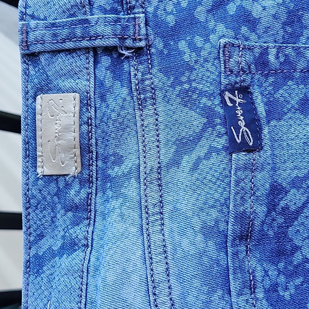 Blue Denim Women's "Seven" Shorts Sz14 - Picture 4 of 5